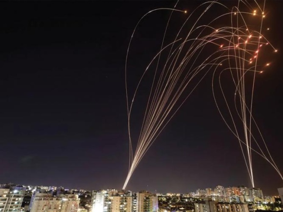 Así funciona el poderoso Domo de Hierro, el escudo antimisiles Israelí