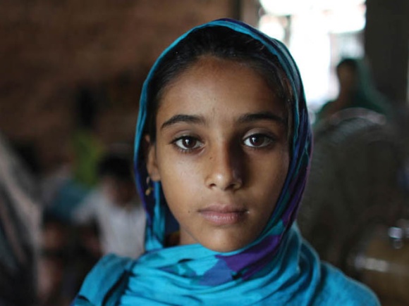 Despreciados por sus familias… En Pakistan se estan conviertiendo a Cristo y experimentando el amor de Dios.