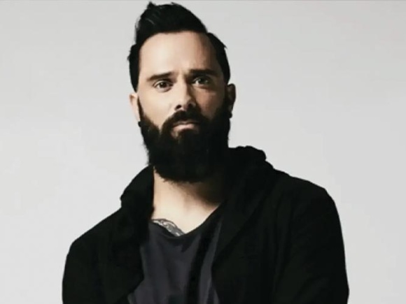 John Cooper advierte sobre revolución que busca destruir la civilización cristiana en EE.UU