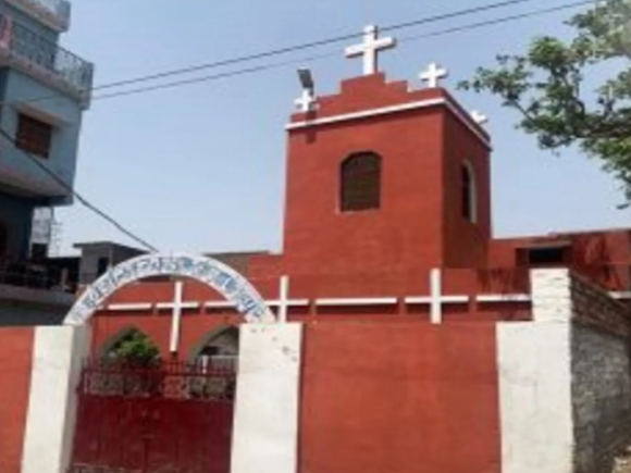 Líderes cristianos atacados con espadas en el norte de la India