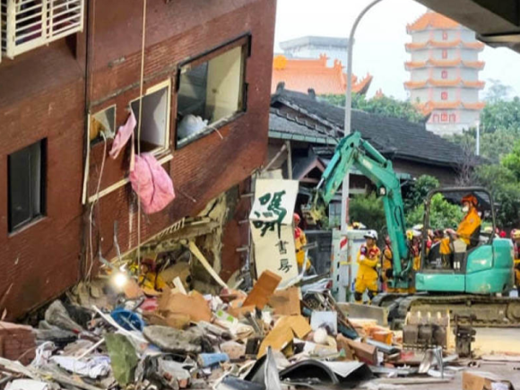 Taiwán sufre el terremoto más fuerte en 25 años; Al menos 9 muertos y cientos de heridos