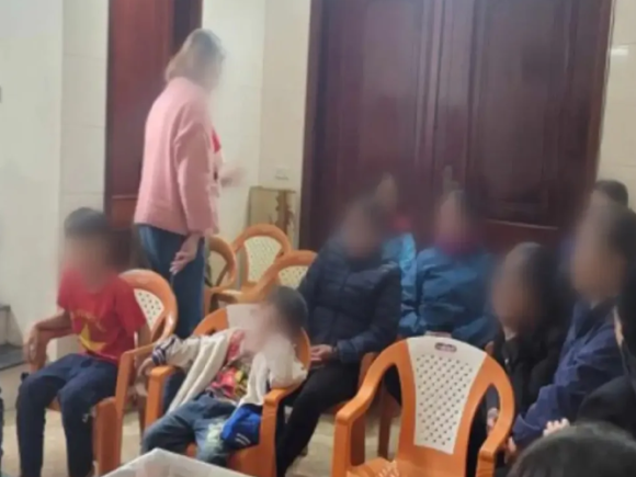Las autoridades de Vietnam amenazan a las iglesias e incluso vigilan a los niños